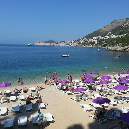 Impeccable 3-Bed Apartment In Dubrovnik Exterior photo